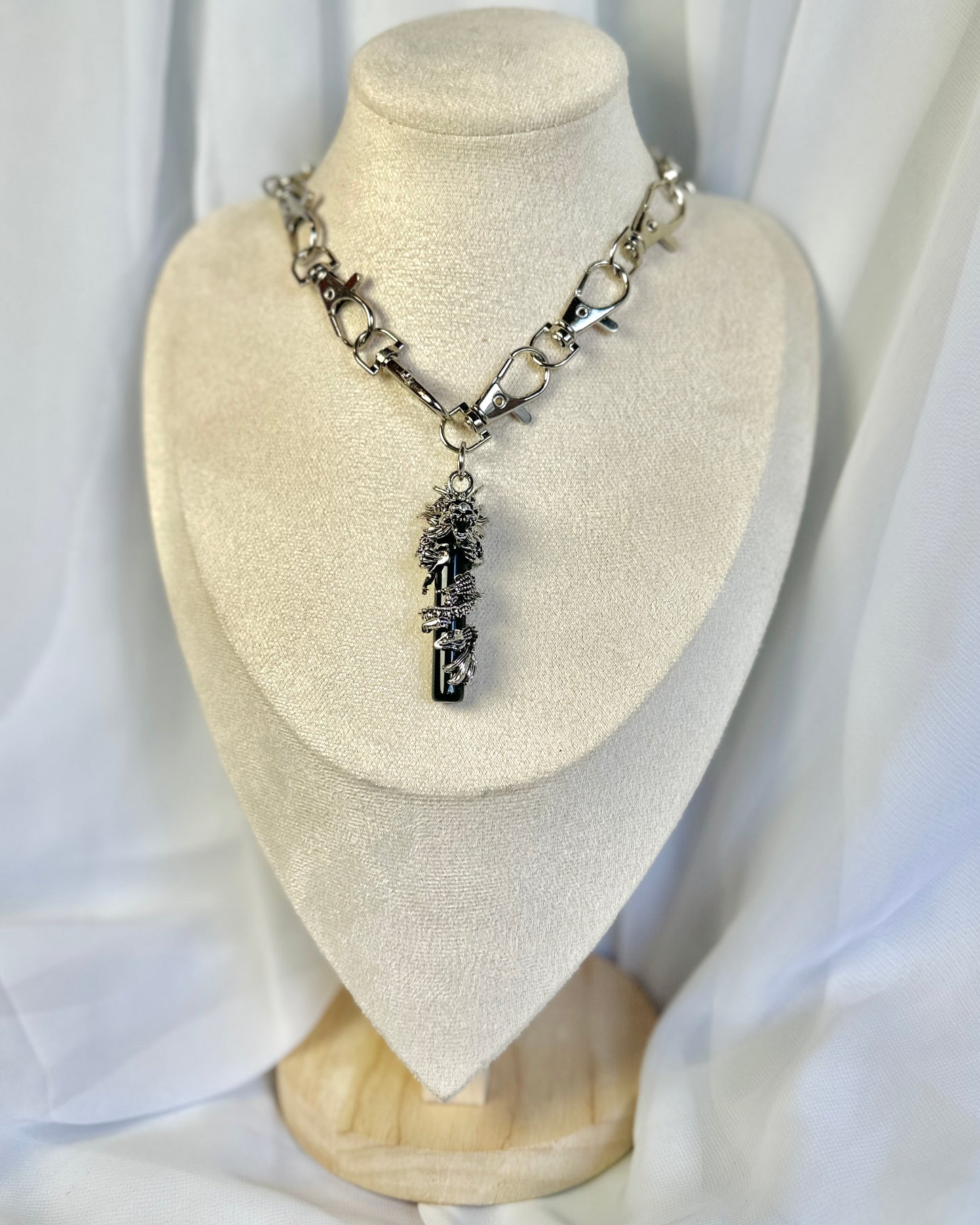 Silver Gothic Metal Clasp Choker Necklace - Chinese Dragon