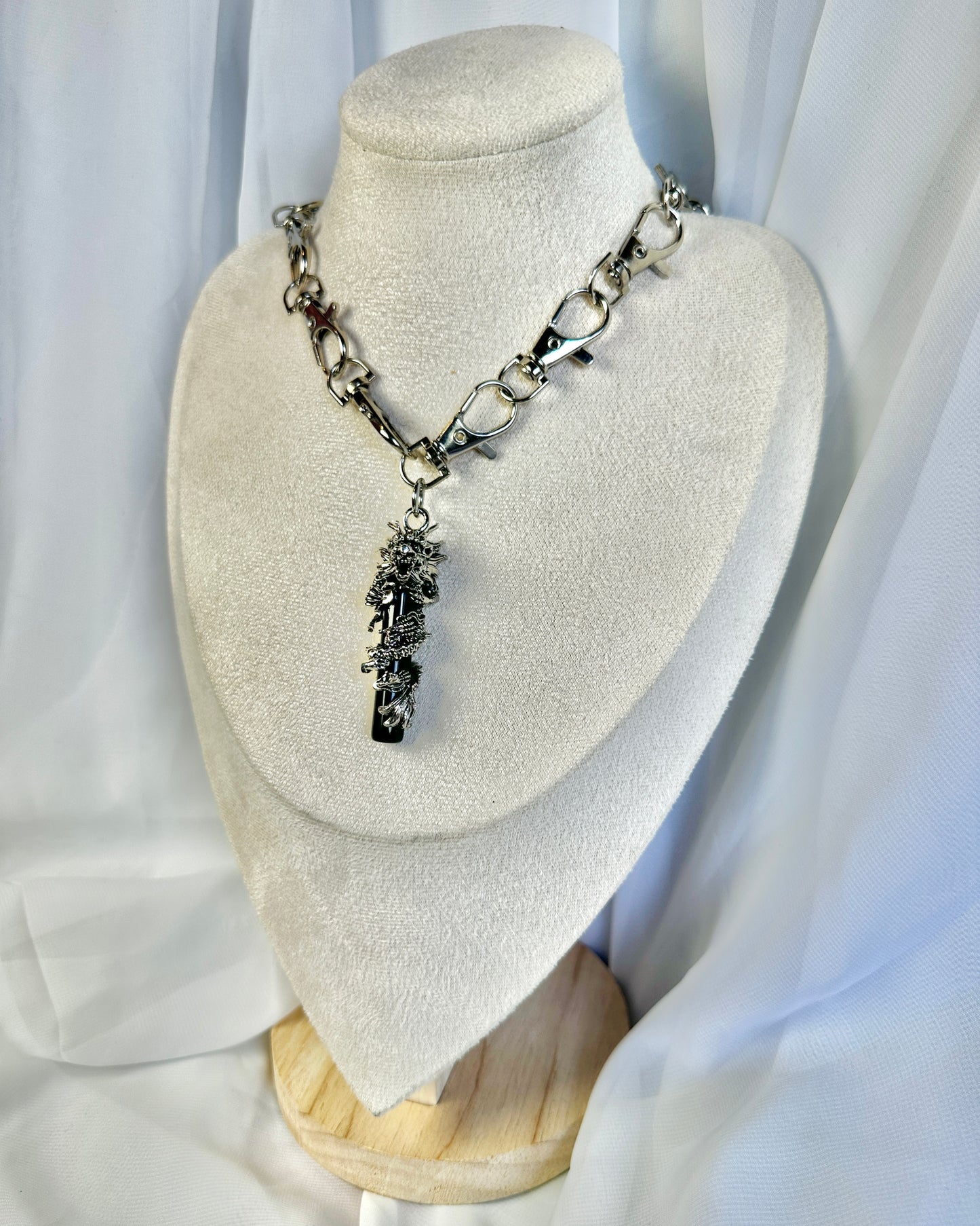 Silver Gothic Metal Clasp Choker Necklace - Chinese Dragon