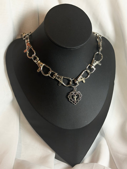 Silver Gothic Metal Clasp Choker Necklace - Lace Heart Cross