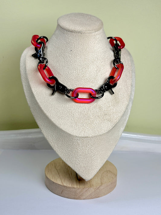 Xtra Chunky Gothic Metal Clasp Choker Necklace - Iridescent Red
